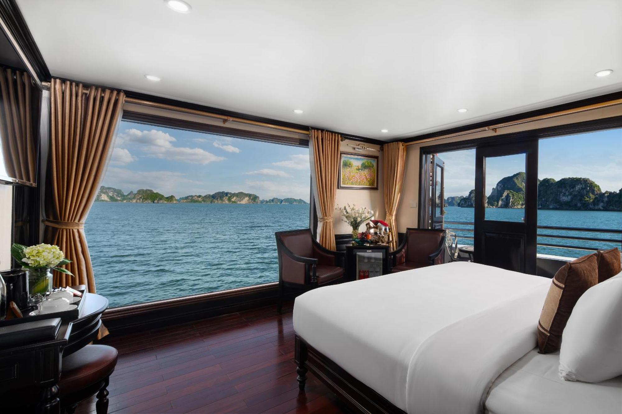  Athena Royal Cruise - Luxury In Halong Bay 5*